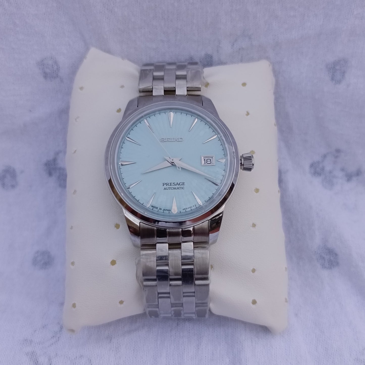 Seiko Presage 4R35-01T0 Automatic Men’s Watch – Stainless Steel, Date Display