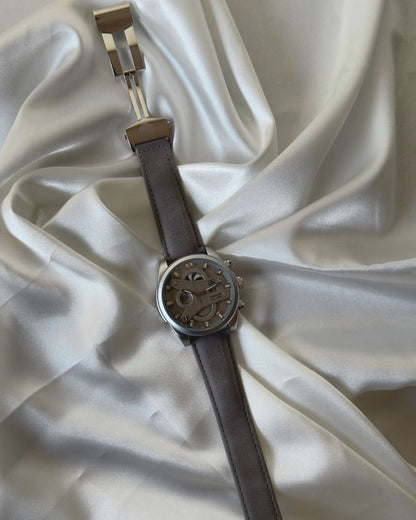 Luxury Chronograph Fashion Timepiece With Leather Strap For Men