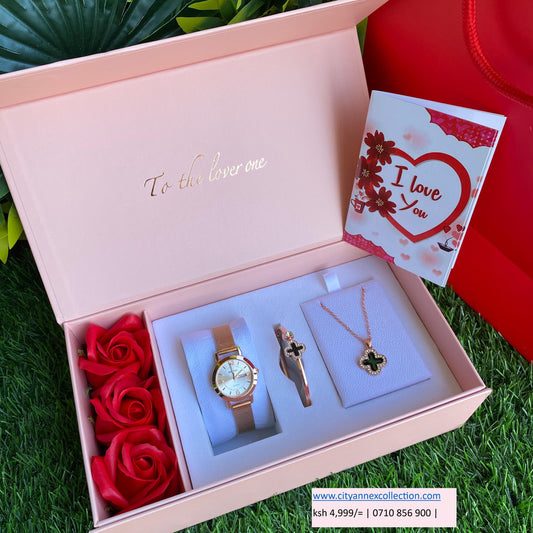 FANCY FLORAL VALENTINES LADIES GIFT SET