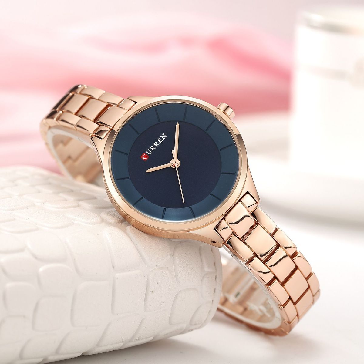 Fashion CURREN 9015 Women's Watch Hot Selling Quartz Watches 3ATM Waterproof High Quality Stainless Steel Band Alloy Case